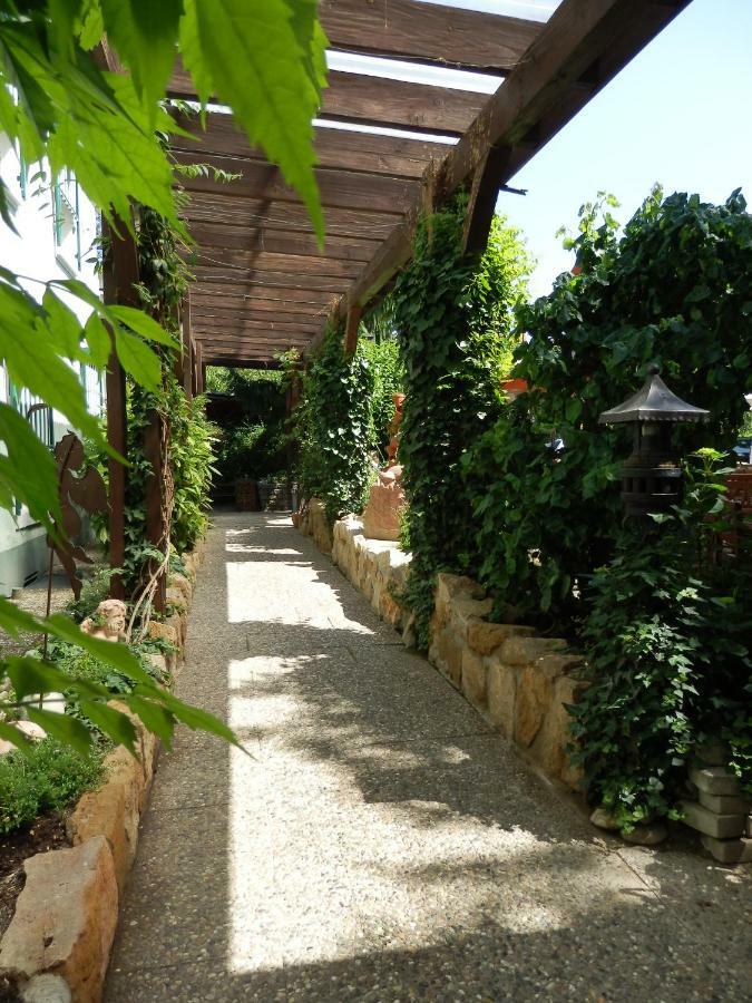 Gasthof Loewen, הייטרזהיים מראה חיצוני תמונה